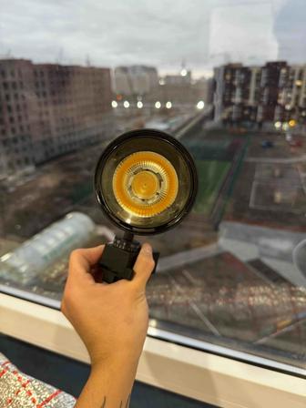 Продам освещение споты