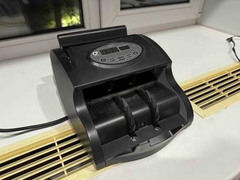 Счетчик банкнот / счетная машинка