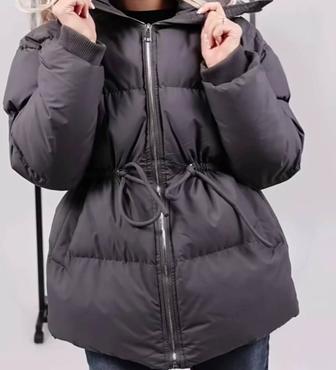 Продам пуховик куртку