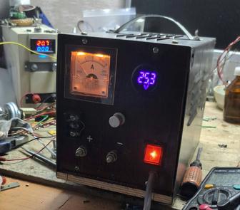 Продам зарядное устройство