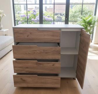 Продаю новый комод, который станет стильным акцентом в вашем интерьере.