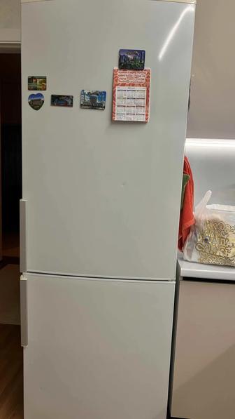 Холодильник