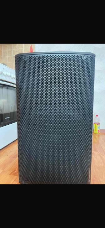 Продам колонку активный db technologies opera 15