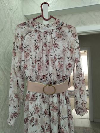 Продается платье