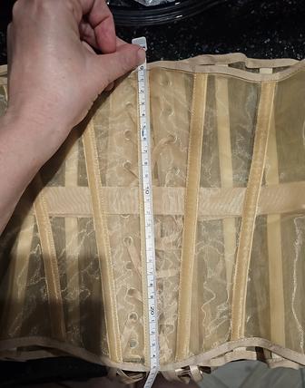 Новый корсет. Размер М.