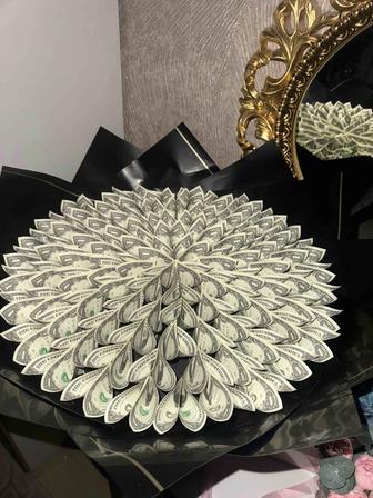 денежный букет из доллара