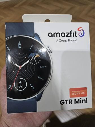 смарт-часы Amazfit GTR mini