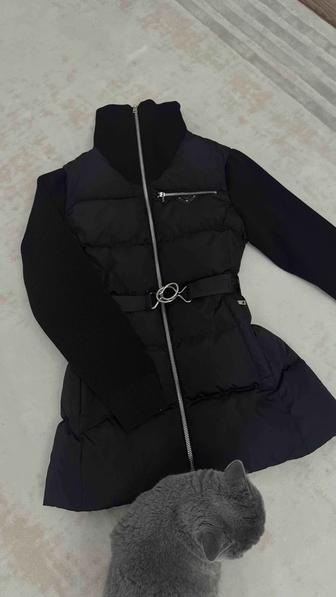 Продам куртку демисезонную