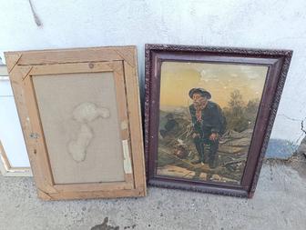 Старые деревянные рамы от картин