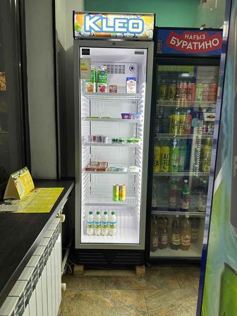 Витринный холодильник