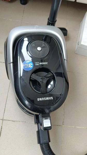 Пылесос Samsung 2000w