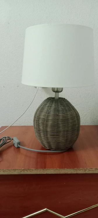 Продам прикроватные лампы за дешево