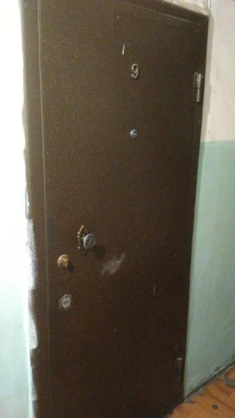 Покупаю железные двери б/у
