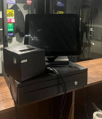 Продам сенсорный POS-терминал с чековым принтерером и денежным ящиком