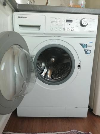 Продам срочно стиральную машину состояние хорошее