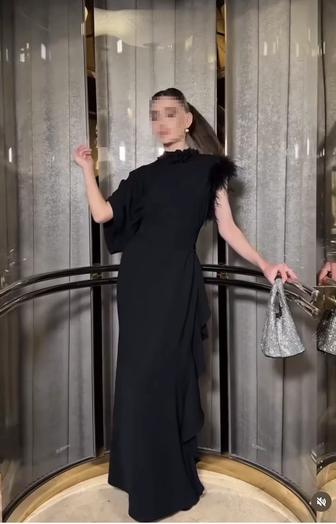 Женская платье