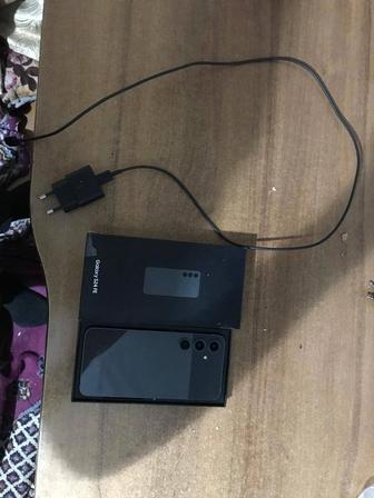 Samsung galaxy s24 fe 128/8гб