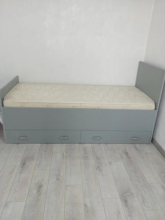 ПРОДАМ КРОВАТЬ