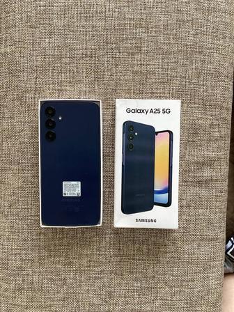 SAMSUNG A25 6/128 GB в идеальном состоянии, без ремонта