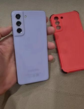 SAMSUNG S21 FE 5G 8/128 GB в идеальном состоянии, без ремонта