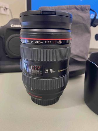 Объектив Canon 24-70 мм