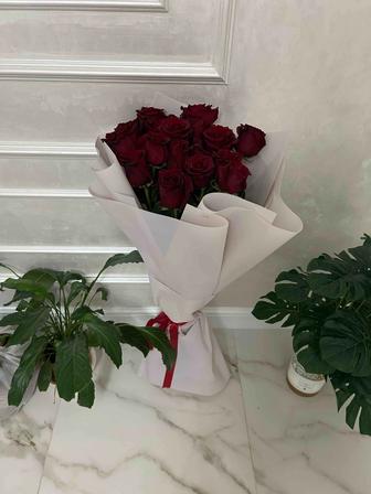 Розы метражные 15 шт