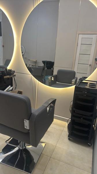 Сдается парикмахерское кресло в аренду по часам