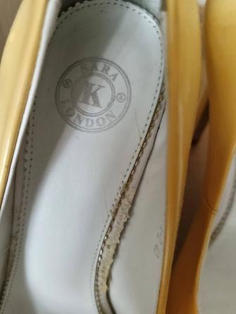 Продам туфли женские