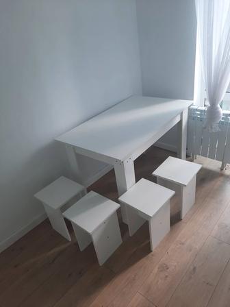 Продается стол и стулья 4