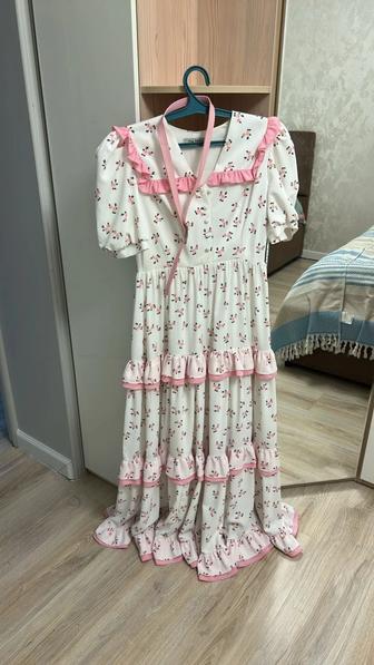 Вечернее платье