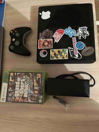 Xbox 360 slim E