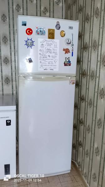 Холодильник LG