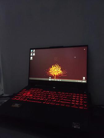 мощный игровой ноутбук в отличном состоянии