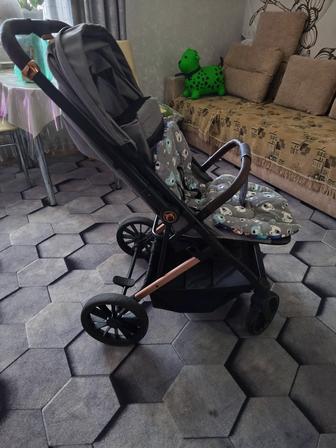 Продам коляску. Есть торг