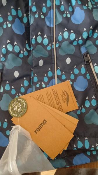 Продам куртки Reima  размер 92 и 98 в наличии ,зима 2 снежинки