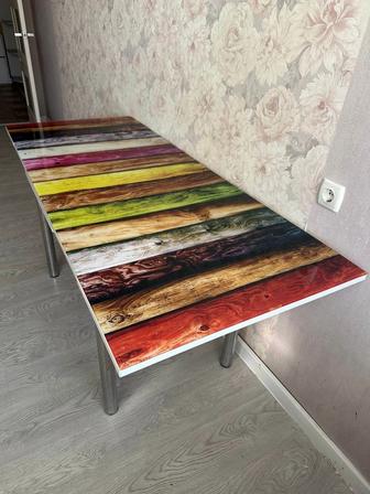 Кухонный стол