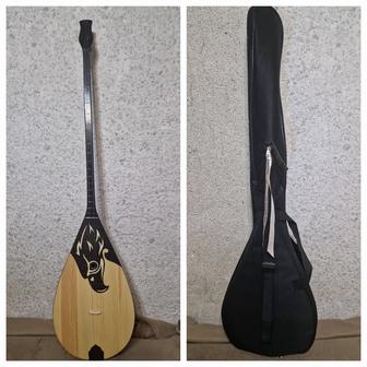 Продается домбра в отличном состоянии.