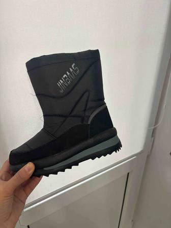Детские зимние ботинки для мальчика размер 34