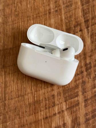 Продам Наушник Airpods Pro ОРИГИНАЛ