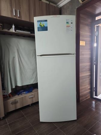 Продам холодильник Бош