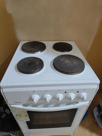 Продам электрическую плиту Flama