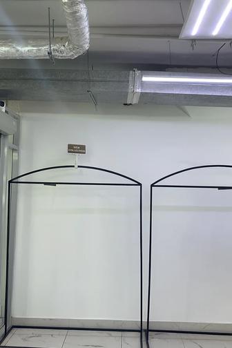 Продаю рейлы для одежды