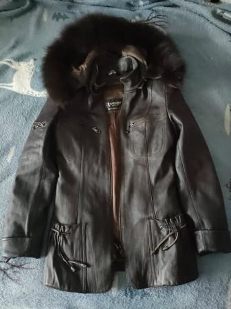 Куртка кожаная
