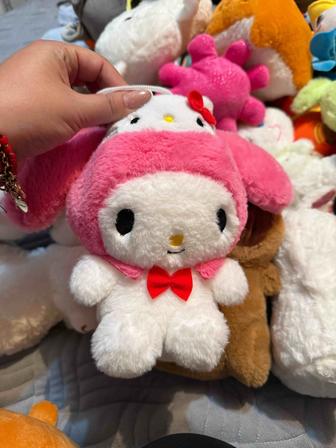 Продается игрушки по 500 тенге в одни руки только по штук