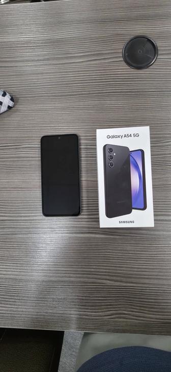 Продаю телефон Samsung A54