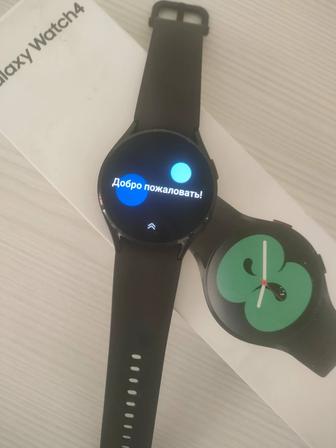 Смарт часы samsung watch 4 42mm