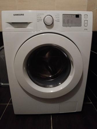 Продам стиралку на запчасти