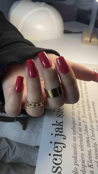 Маникюр гель-лак