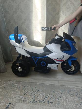 Продам электронную машину