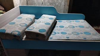 Диван подростковый